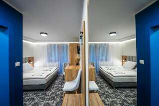 Отели типа «постель и завтрак» Dom Wczasowy Sailor Леба Двухместный номер Делюкс с 1 кроватью или 2 отдельными кроватями и балконом-3