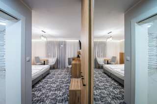Отели типа «постель и завтрак» Dom Wczasowy Sailor Леба Двухместный номер Делюкс с 1 кроватью или 2 отдельными кроватями и балконом-7