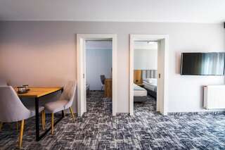 Отели типа «постель и завтрак» Dom Wczasowy Sailor Леба Апартаменты с 2 спальнями-3